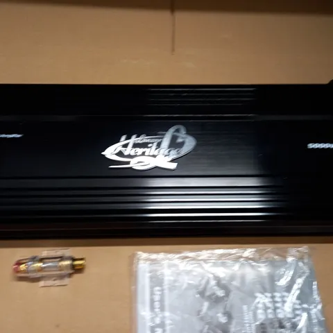 LANZAR HERITAGE HTG888 8-CHANNEL 5000 WATT MOSFET AMPLIFIER