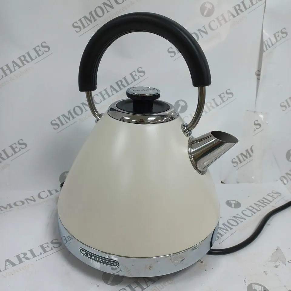 BOXED MORPHY RICHARDS VENTURE - 1.5L KETTLE