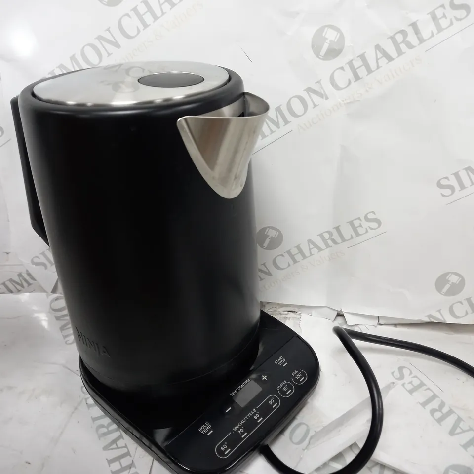 NINJA PERFECT TEMPERATURE KETTLE KT200UK