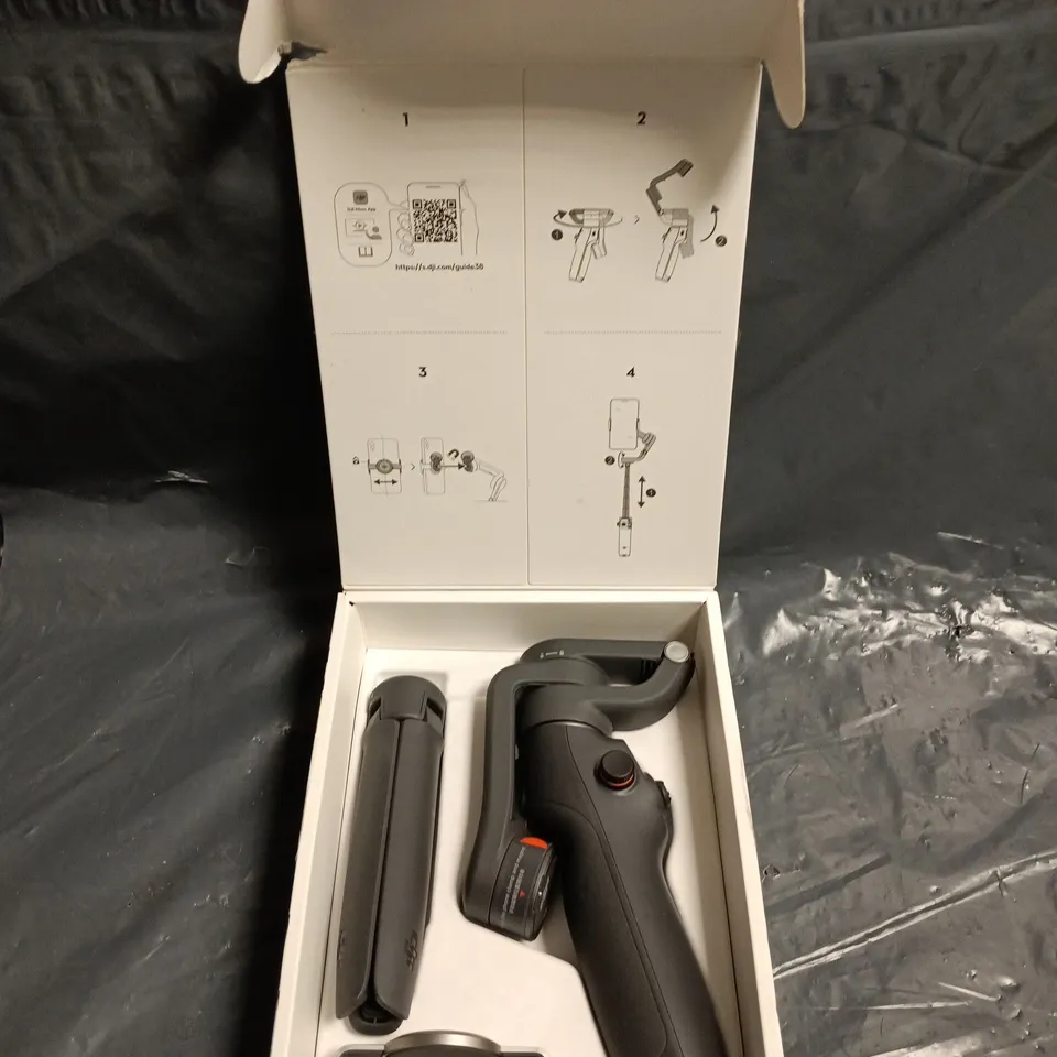 DJI OSMO MOBILE 6 SMARTPHONE STABILIZER