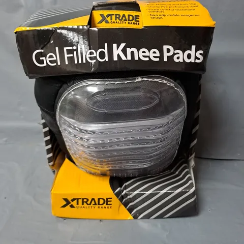 BOXED XTRADE GEL FILLED KNEE PADS