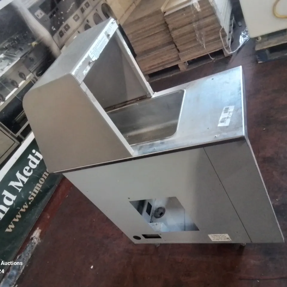 STAINLESS STEEL COMMERCIAL DUKE SWH700 SUBWAY FOOD WARMER HEATED DROP IN PAN USED
