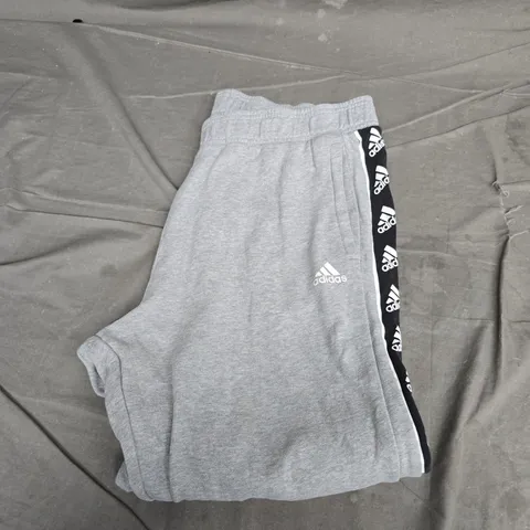 ADIDAS GREY JOGGING PANTS WITH BLACK SIDE STRIPE - 2XL