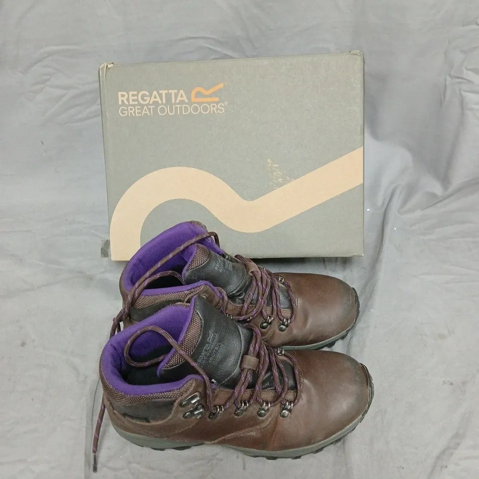 REGATTA GREAT OUTDOORS HIKING BOOTS - BROWN LEATHER, PURPLE LINING, UK SIZE 5
