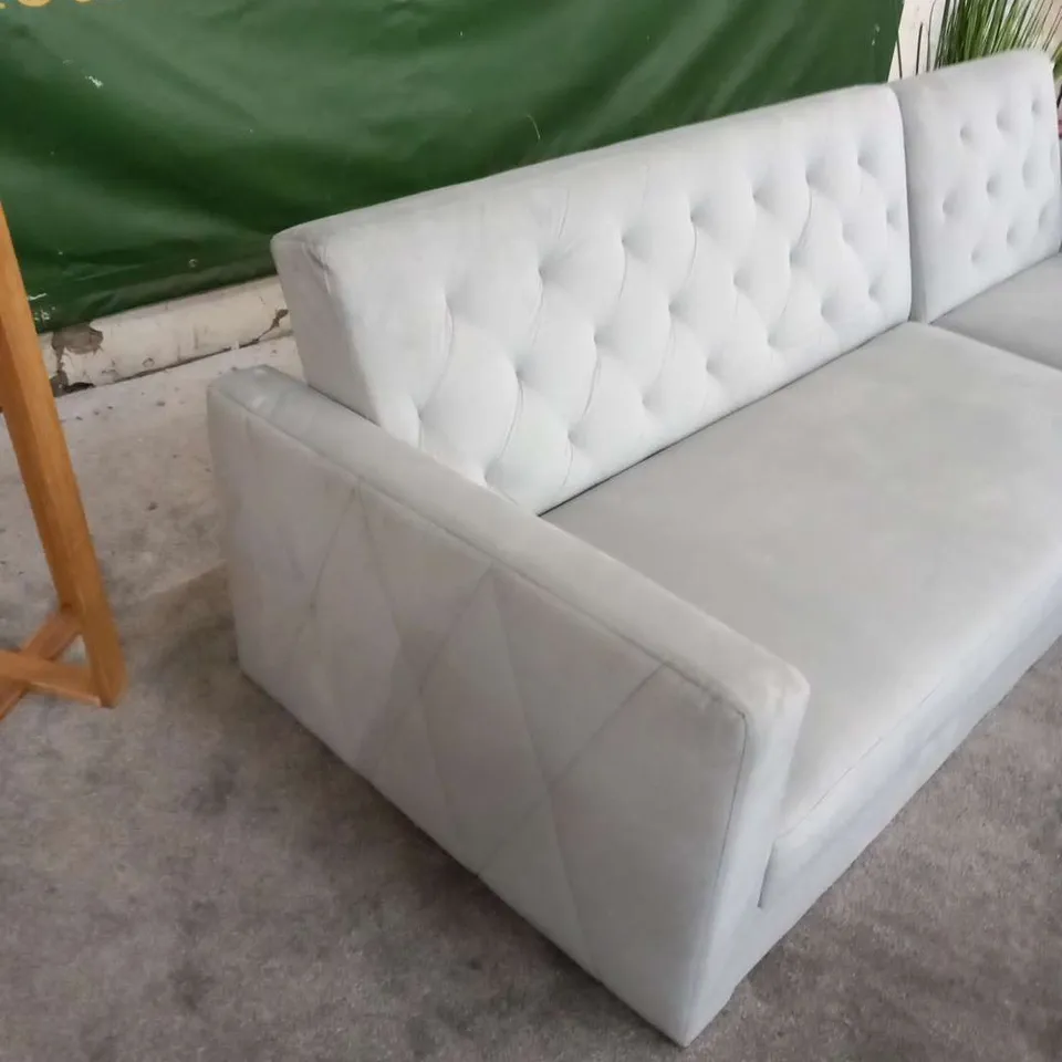 DESIGNER GREY FABRIC REVERSIBLE SLEEPER CORNER SOFA
