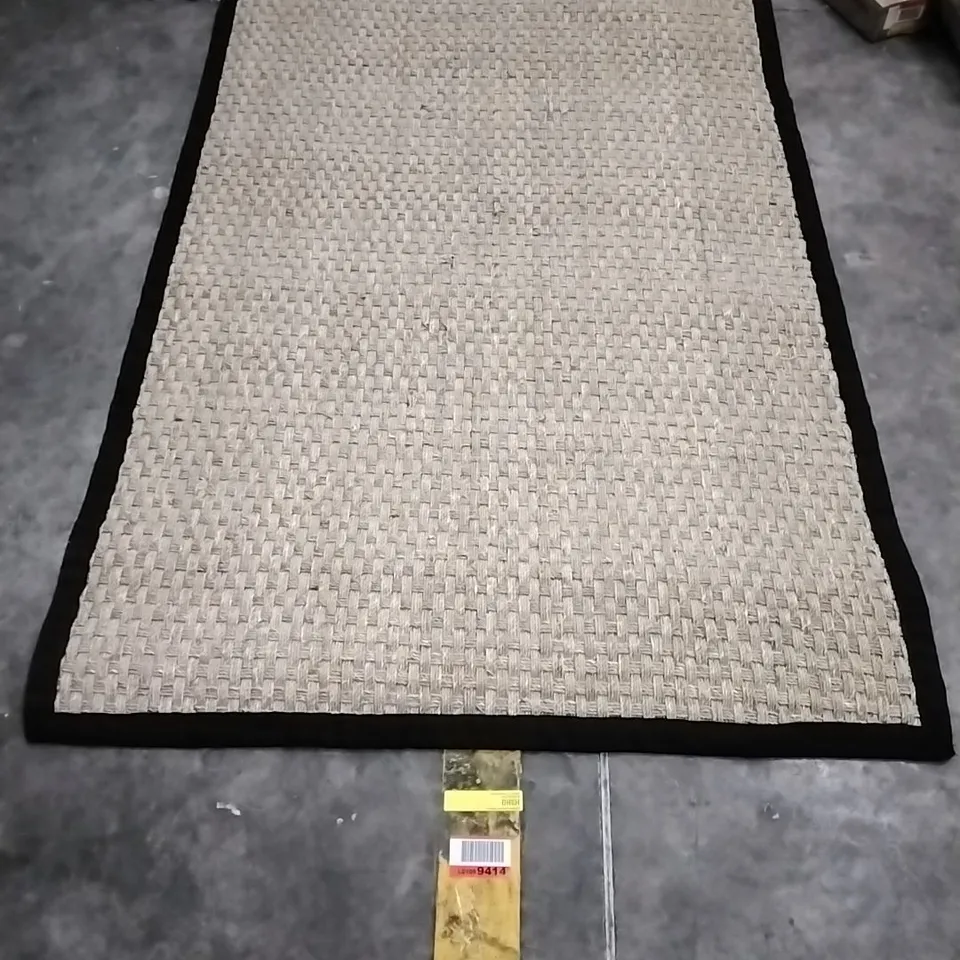 DELAPENA NATURAL/BLACK RUG APPROXIMATELY 180X125CM 
