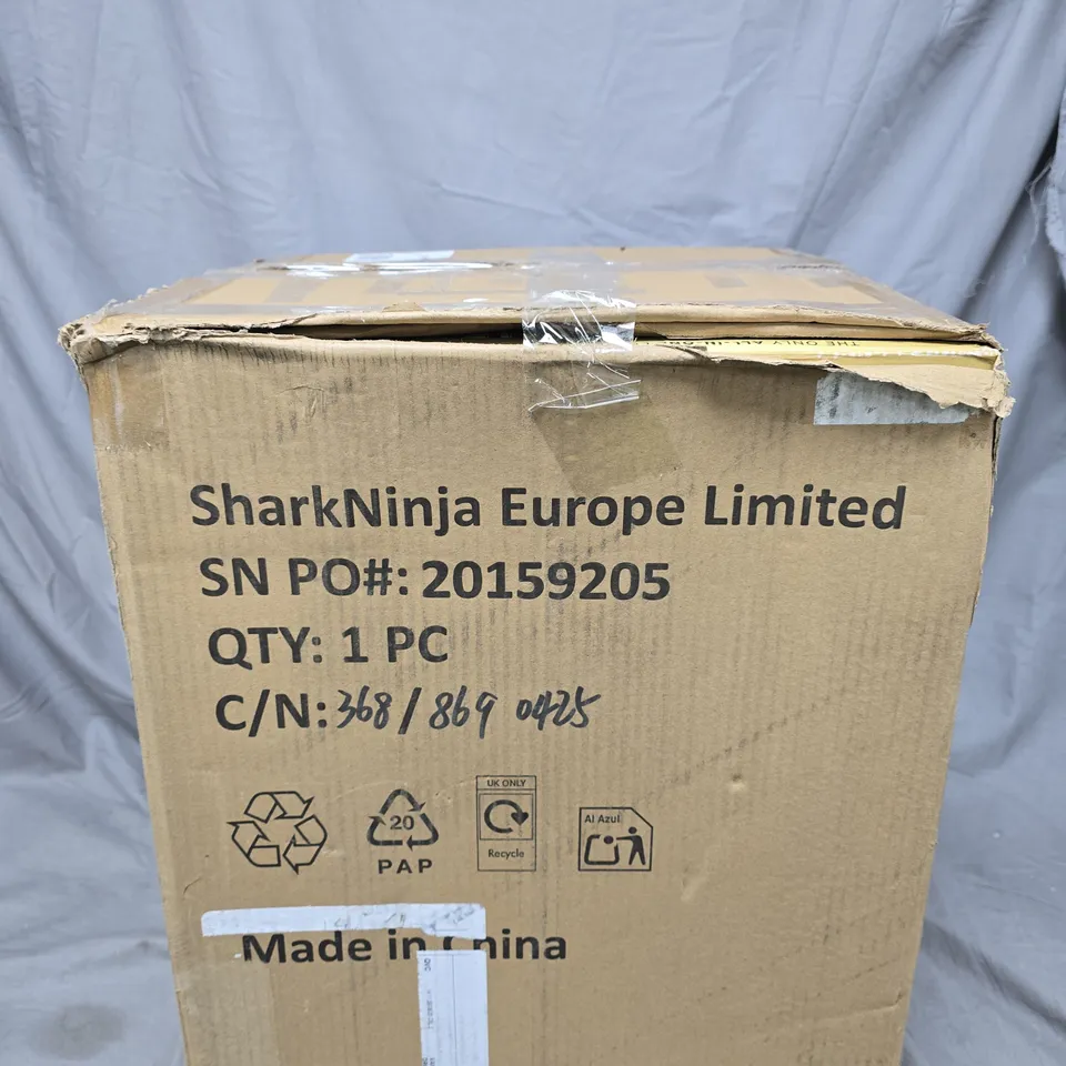 NINJA LUXE CAFE ES601UK