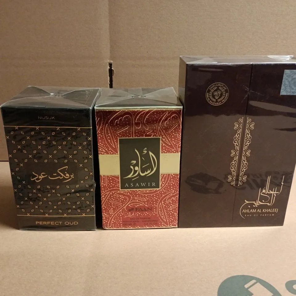 BOX OF APPROX 10 ASSORTED FRAGRANCES 