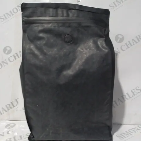 BOX OF APPROXIMATELY 5 ASSORTED UNBRANDED COFFEE BAGS