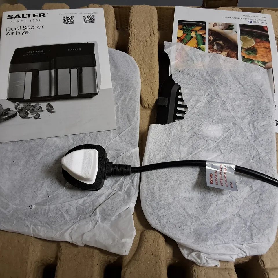 BOXED SALTER DUAL SECTOR AIR FRYER