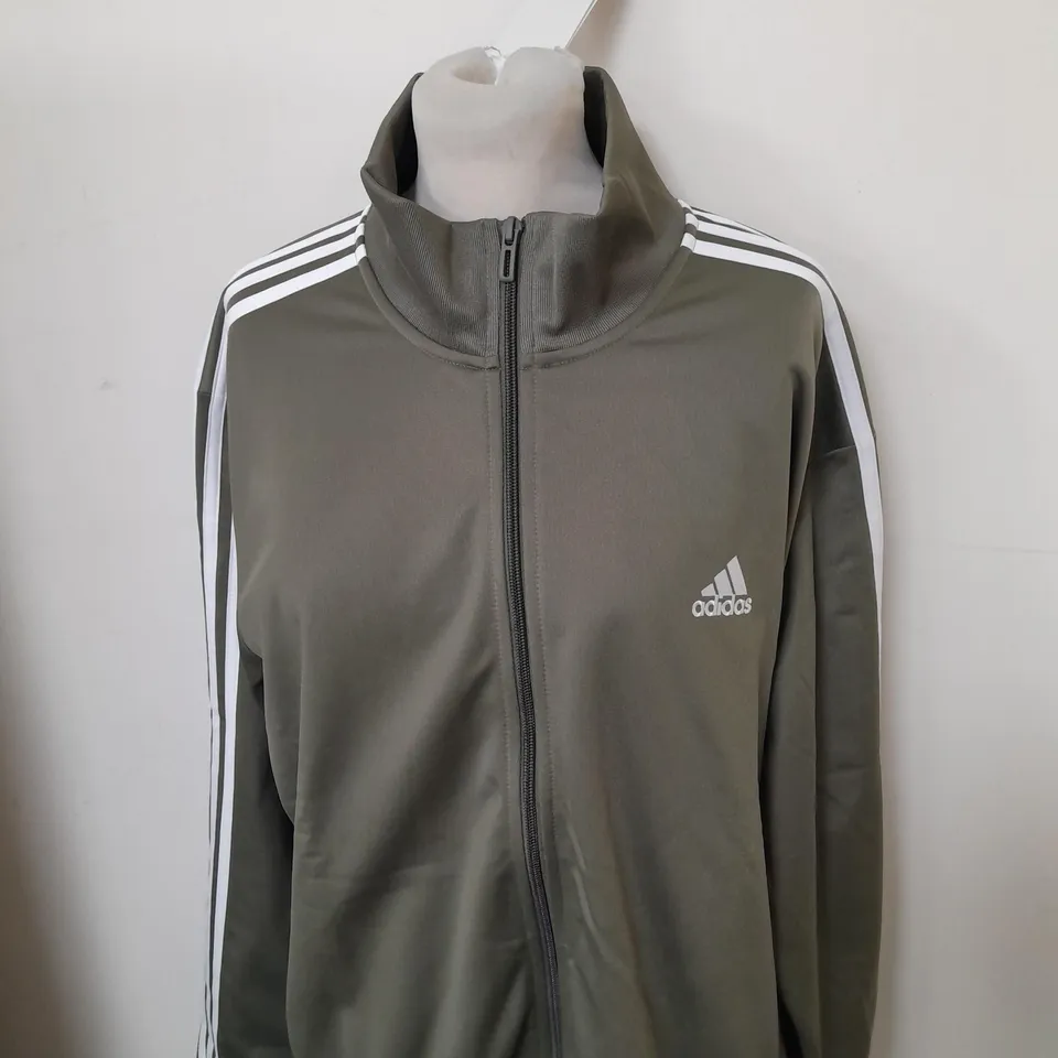 ADIDAS LOGO ZIPPED TRACKSUIT TOP SIZE XL