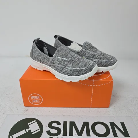 URBAN JACKS GEORGIA GREY SLIP-ON SNEAKERS – UK SIZE 6 