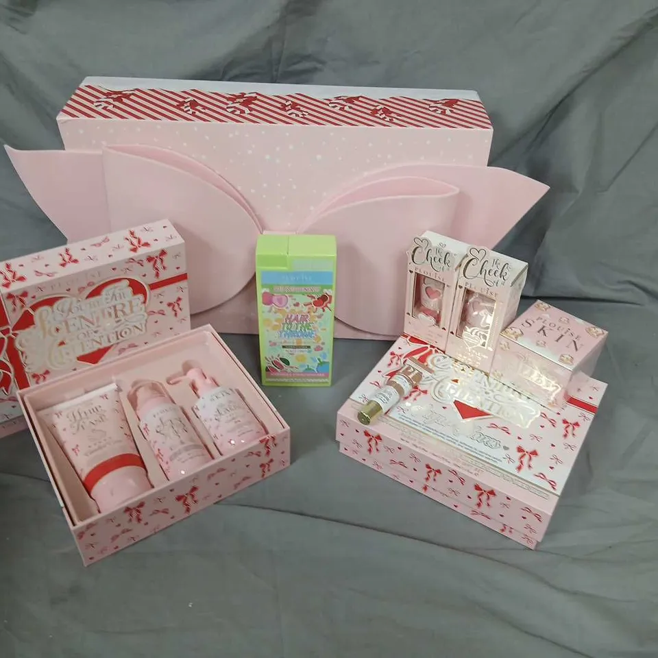 BOXED PLOUISE GIFT SET