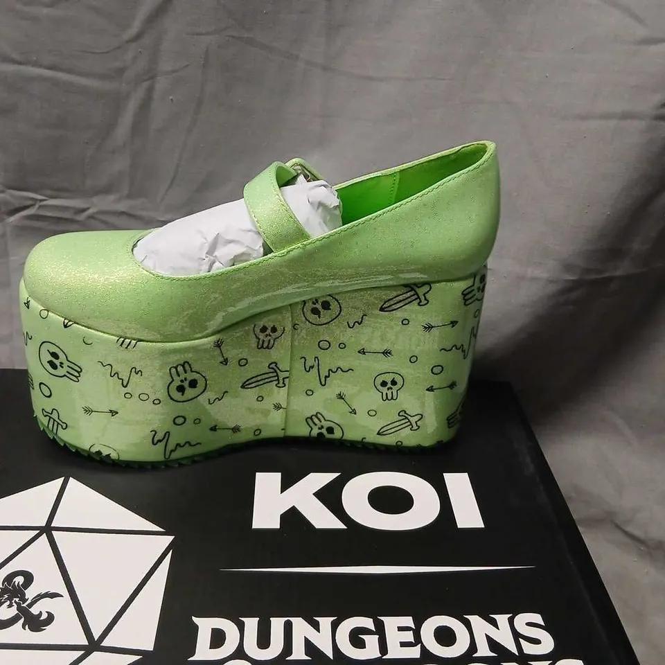 KOI X DUNGEONS AND DRAGONS GLABAGOOL GELATINOUS CUBE WEDGE MARY JANES – GREEN, UK4