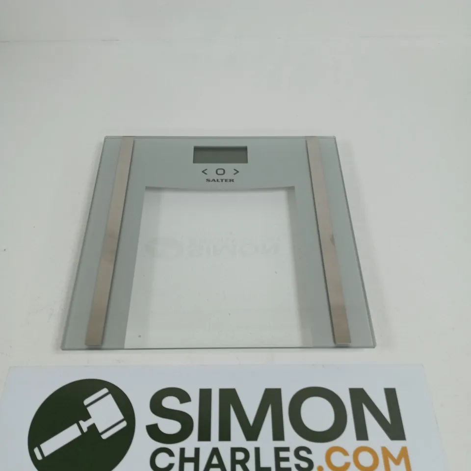 SALTER GLASS ANALYSER SCALE – DIGITAL BATHROOM SCALE - COLLECTION ONLY - GLASS