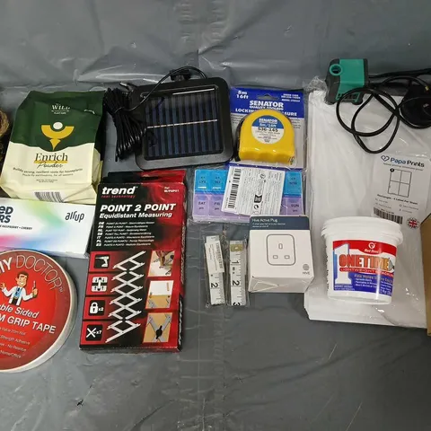 APPROXIMATELY 10 ASSORTED HOUSEHOLD ITEMS TO INCLUDE - AIR UP CHILLED CHEERS, ENRICH PLANT POWDER, AND DIYDOCTOR DOUBLE SIDED GRIP TAPE ETC. 
