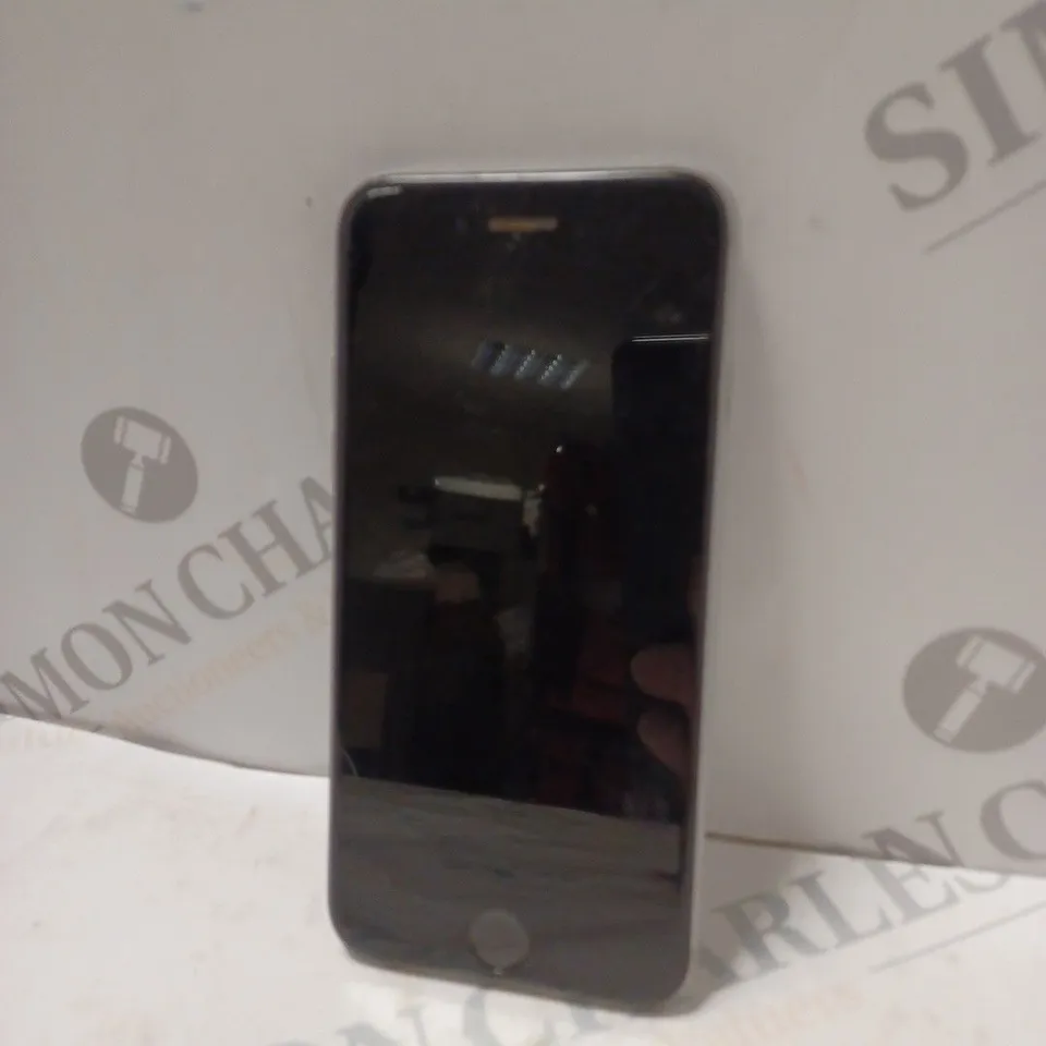 APPLE IPHONE 6 (A1586) SMARTPHONE 