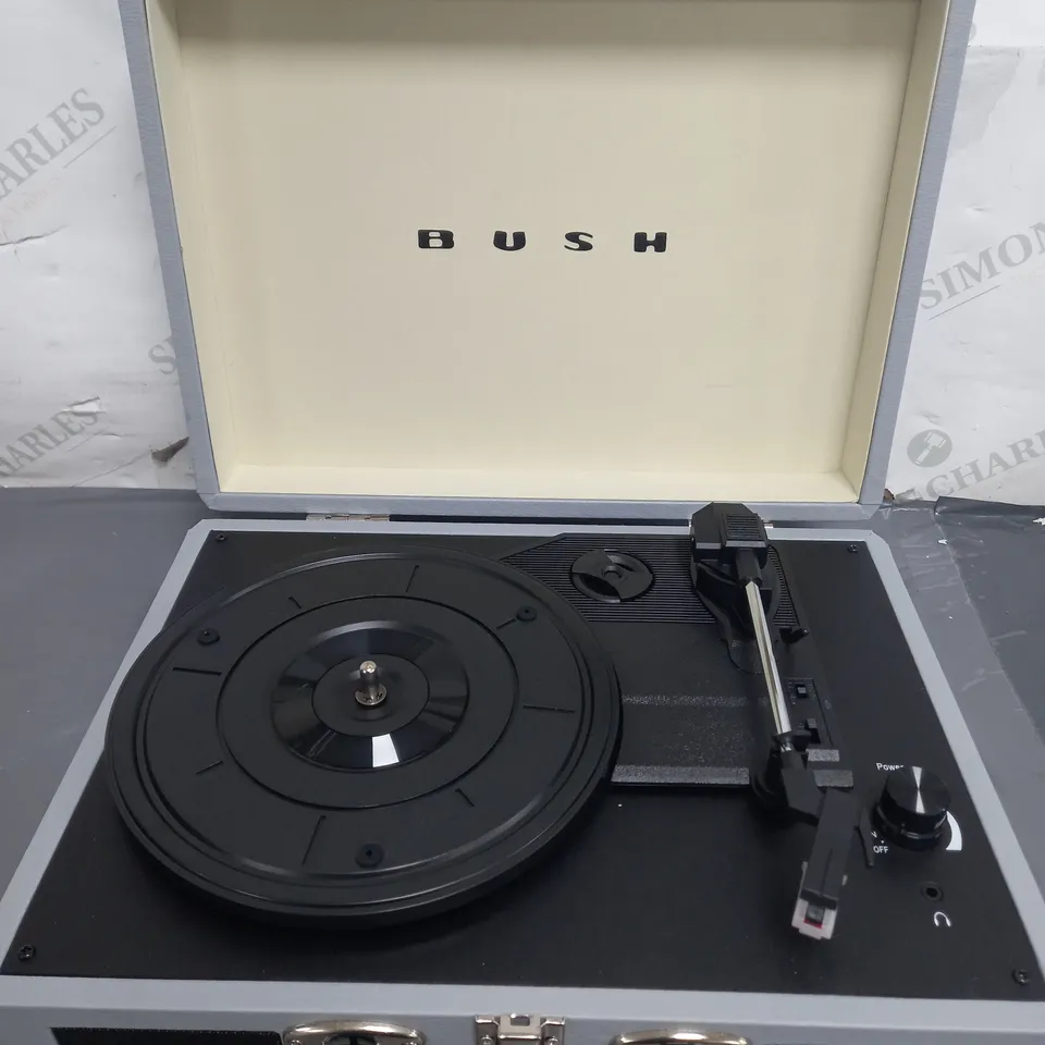 BUSH CLASSIC RETRO PORTABLE CASE RECORD PLAYER