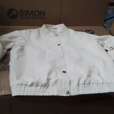 BOXED BRAND NEW APPROXIMATELY 4 JD WILLIAMS BOUCLE BOMBER JACKET CREAM SIZE 24