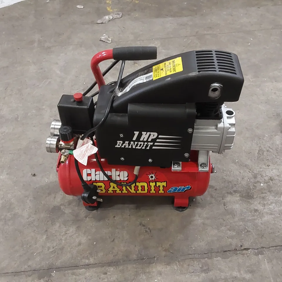 CLARKE BANDIT V 4.2CFM 8 LITRE 1HP AIR COMPRESSOR (230V)