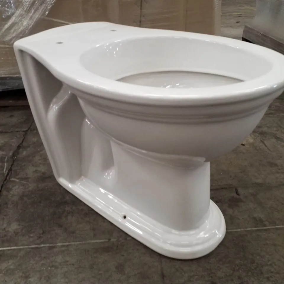 BOXED AS NEW CALYPSO OATLANDS BTW PAN - 380X540X430MM