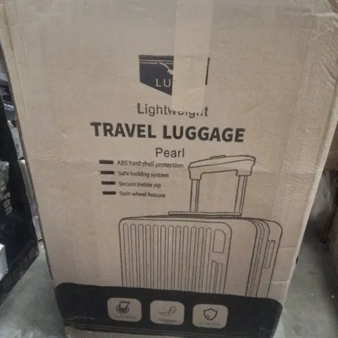 BOXED LIGHTWEIGHT TRAVEL LUGGAGE SUITCASE IN PEARL