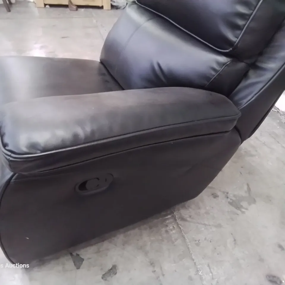 DESIGNER CELINE MANUAL RECLINING RHF SECTION BLACK PLAIN STITCH