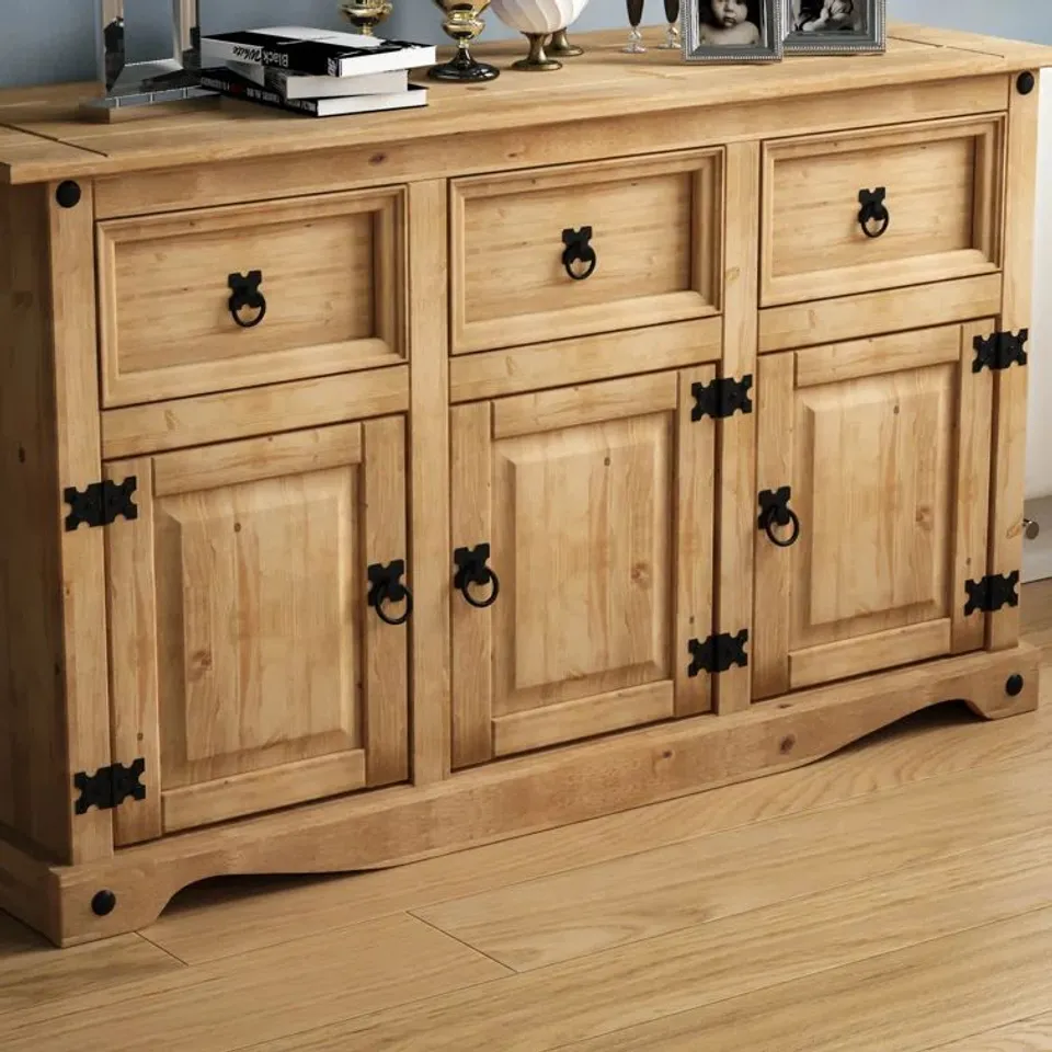 DOE 125CM WIDE 3 CRAWER PINE SOLID WOOD CHEST OF DRAWS