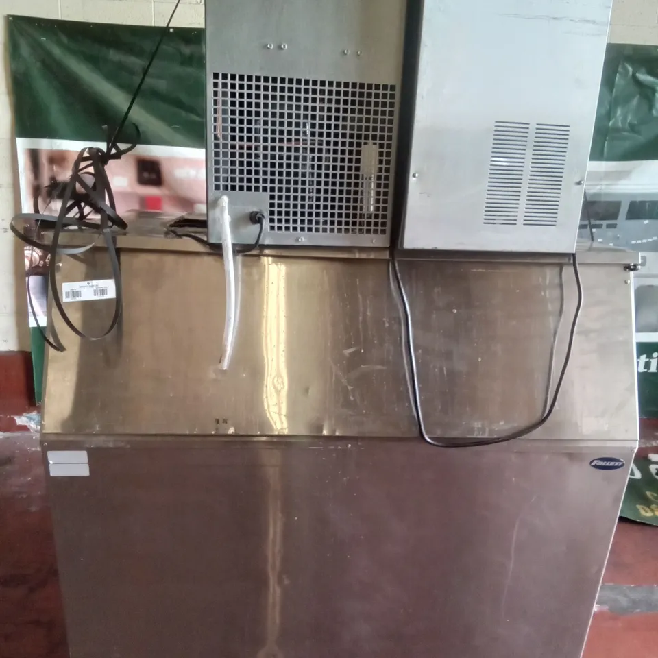 COMMERCIAL FOLLETT ICE MAKER WITH VENTILATION 