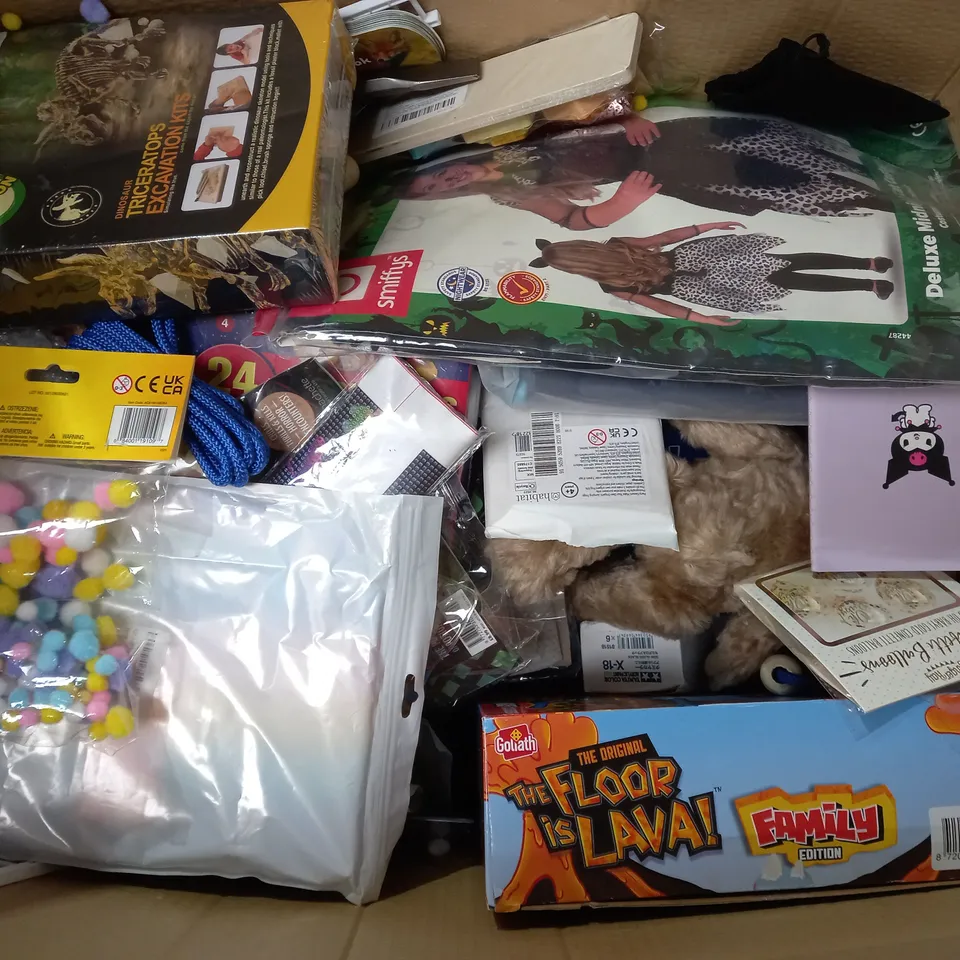 BOX OF APPROX 25 ASSORTED TOYS TO INCLUDE - WORLD MAP PUZZLE - CRAYOLA JUMBO CRAYON - MY BENEFIT JOURNAL COLOUR PENS ECT