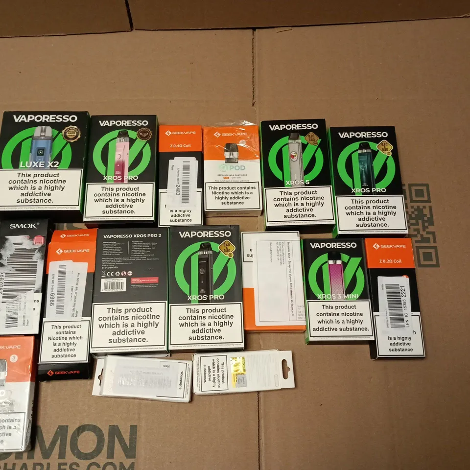 LOT OF APPROXIMATELY 30 ASSORTED VAPING ITEMS TO INCLUDE VAPORESSO, SMOK AND ASPIRE