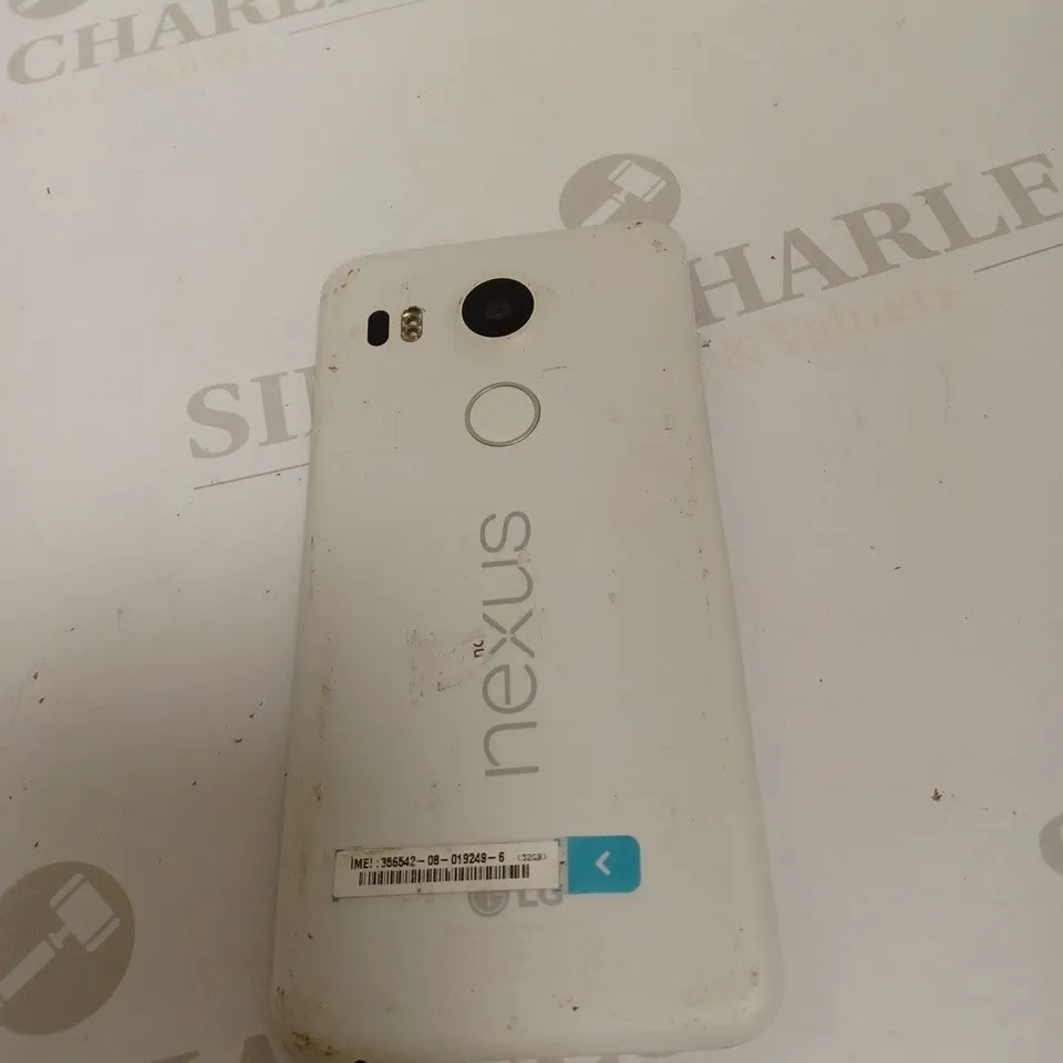 LG NEXUS SMART PHONE