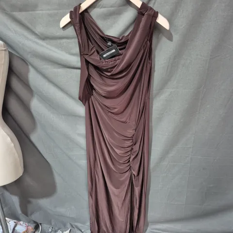 PRETTY LIVING BURGUNDY DRAPED SLEEVELESS EVENING DRESS – LONG SZIE 14