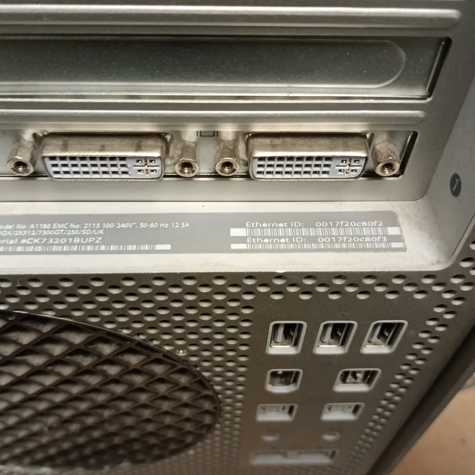 APPLE MAC PRO DESKTOP TOWER – SILVER ALUMINIUM CHASSIS