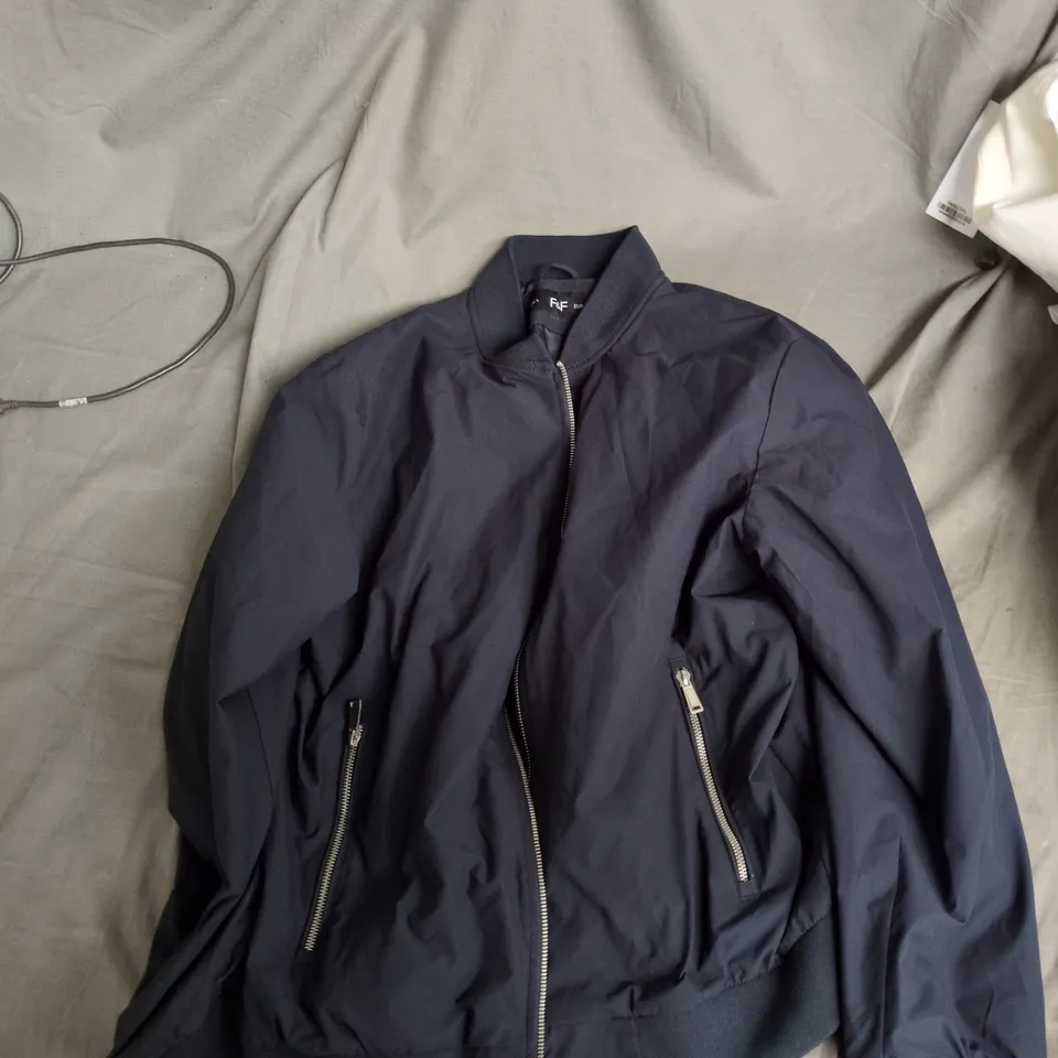 BOX OF APPROXIMATELY 20 ASSORTED CLOTHING ITEMS TO INCLUDE: FANDF BOMBER JACKET