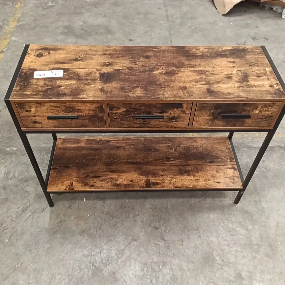WOODEN DESK WITH DRAWS