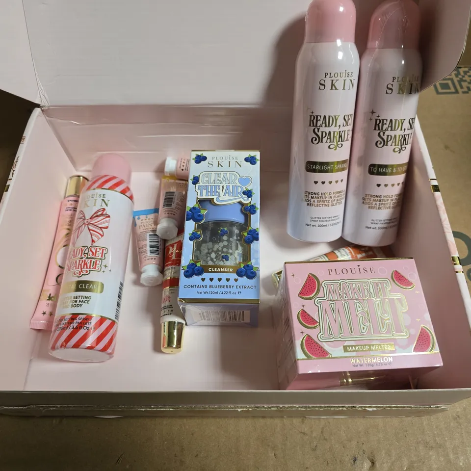 BOXED P.LOUISE MEDIUM ASSORTED BEAUTY GIFT SET 