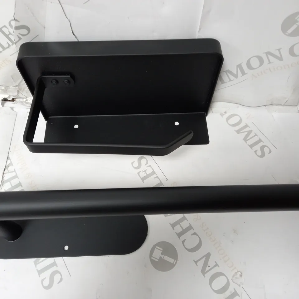 SET OF 2 PAPER ROLL HOLDERS 