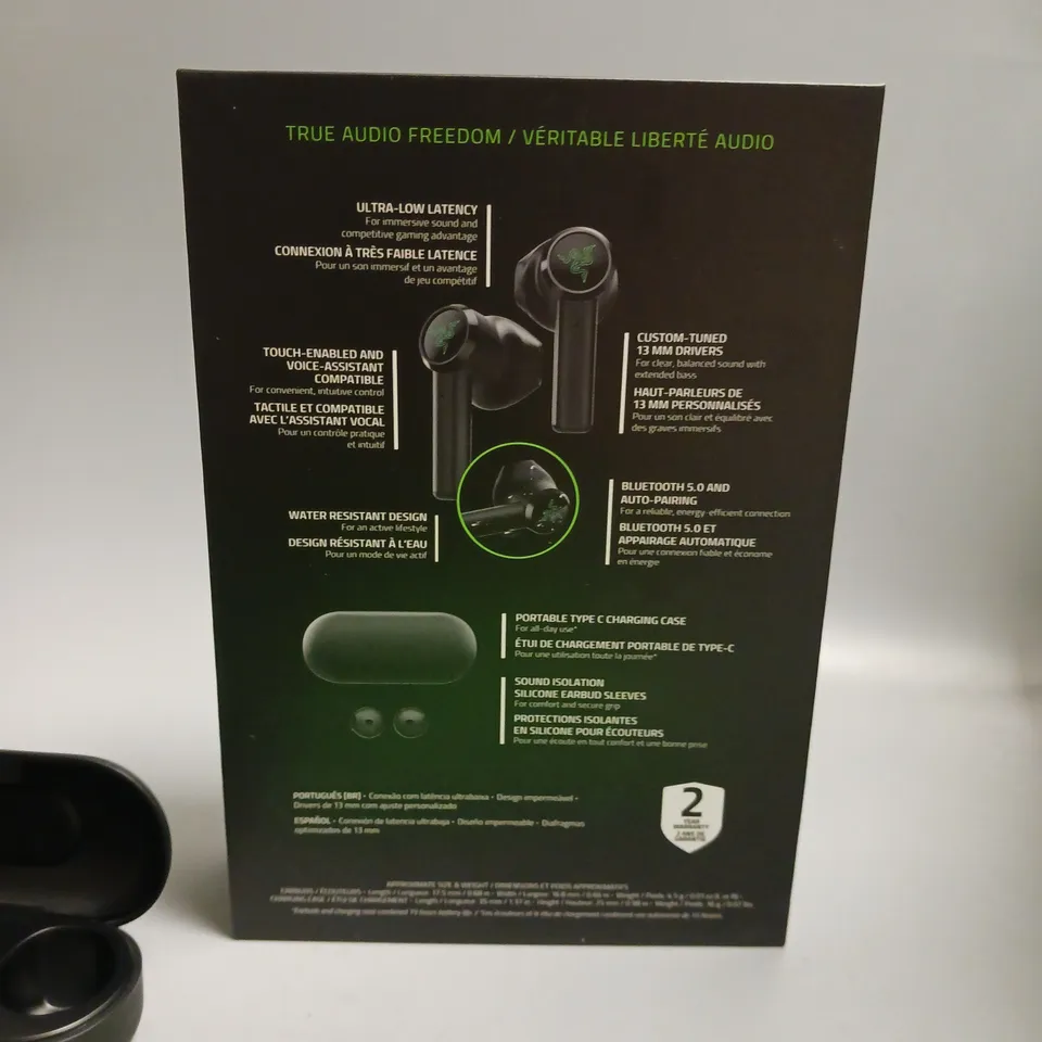 BOXED RAZER HAMMERHEAD TRUE WIRELESS HEADPHONES IN BLACK AND GREEN INCLUDES CHARGING CASE, CABLE, WRIST STRAP AND SPARE BUDS