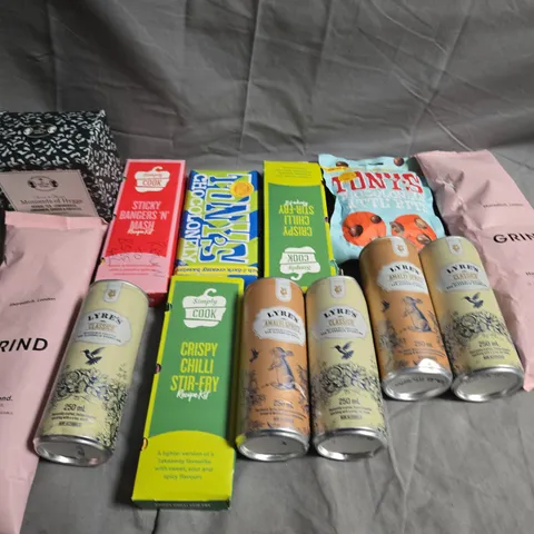 APPROXIMATELY 5 ASSORTED FOOD &DRINK ITEMS TO INCLUDE -GRIND COFFEE, TONYS CHOCOLATE AND SIMPLY COOK - COLLECTION ONLY