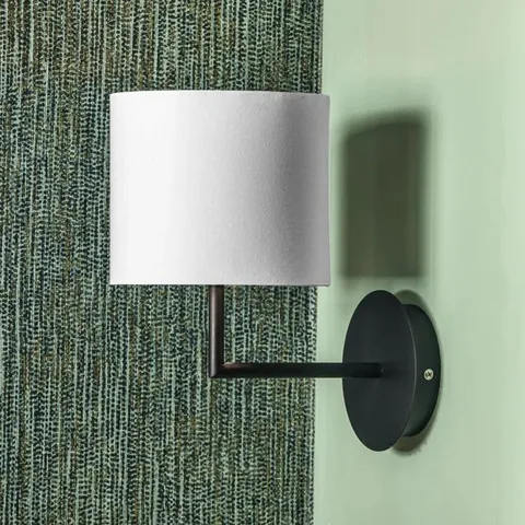BOXED ELIN IRON ARMED SCONCE