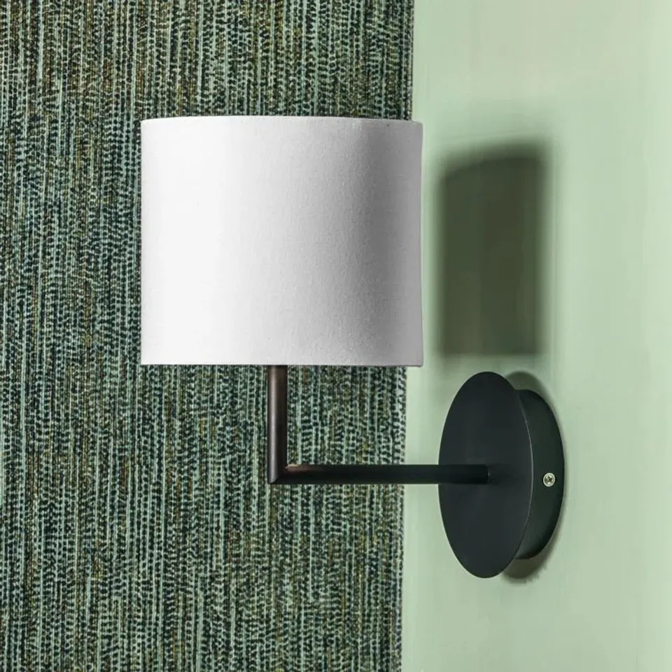 BOXED ELIN IRON ARMED SCONCE