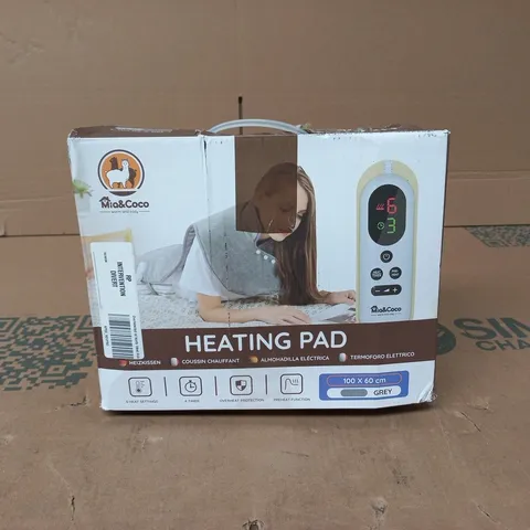 MIA AND COCO HEATING PAD GREY BOXED
