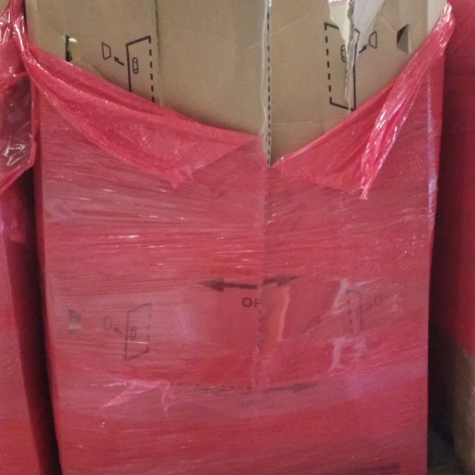 PALLET CONTAINING ASSORTED PRODUCTS INCLUDING FOLDING WAGON, TRAMPOLINE, ARTIFICIAL PALM TREE & SHOWER MIXER