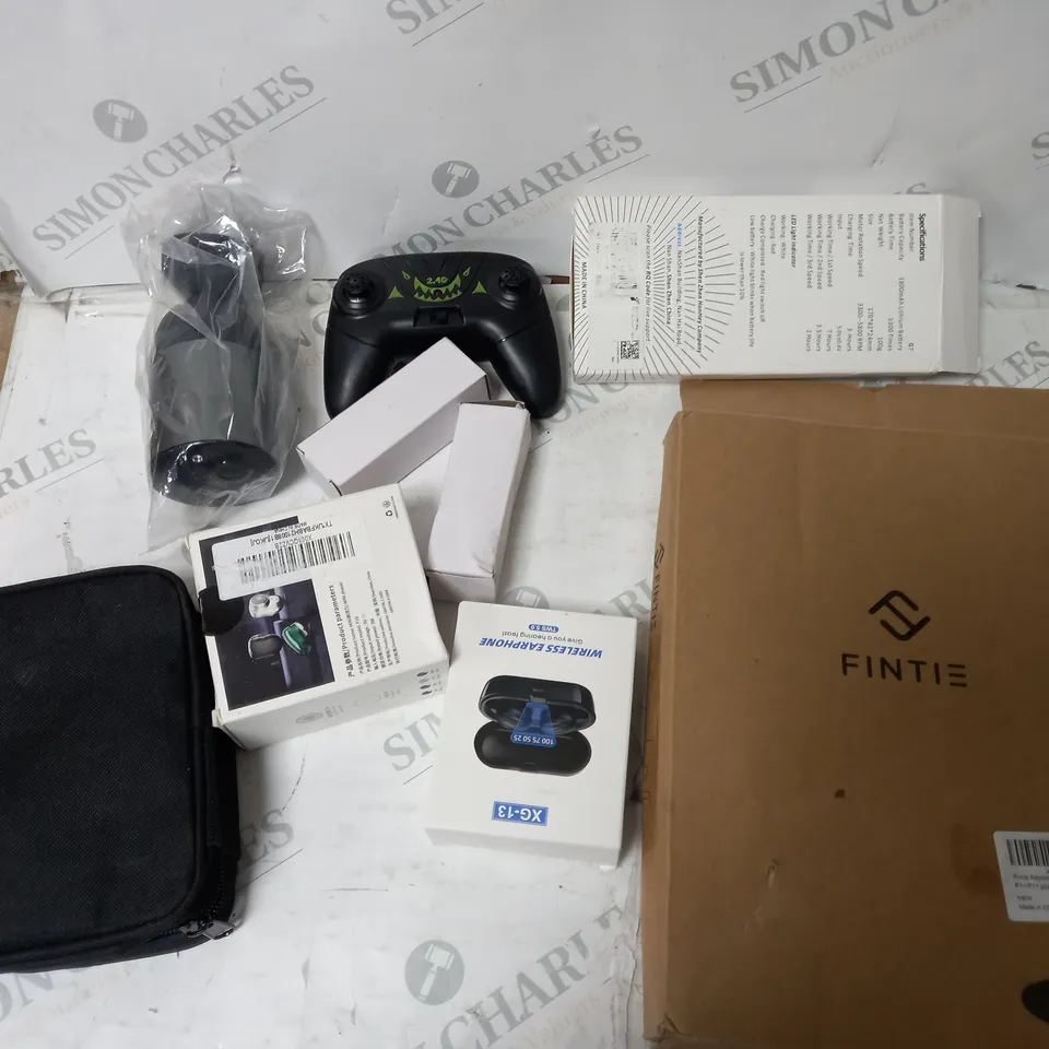 10 RANDOM ELECTRICAL ITEMS INCLUDING WIRLESS EARPHONES, LIGHT BULBS, IPAD CASE, MUSICAL SLEEPING MASK
