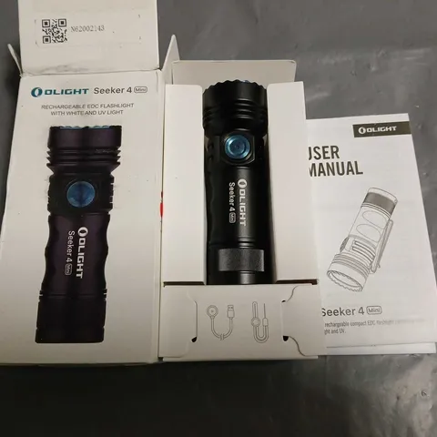 BOXED OLIGHT SEEKER 4 MINI TORCH