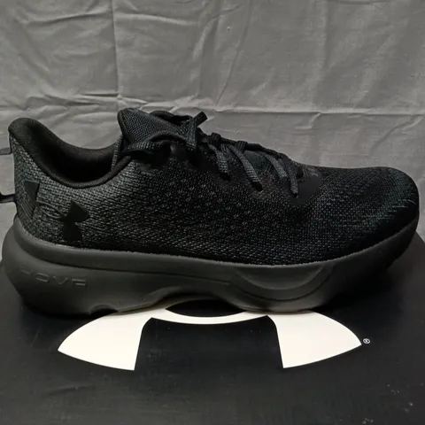 BOXED UNDER ARMOUR HOVR INFINITE MEN'S RUNNING SHOES - BLACK, UK 9 (EU 44)