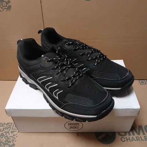 URBAN JACKS INGLETON BLACK TRAINERS, UK 11