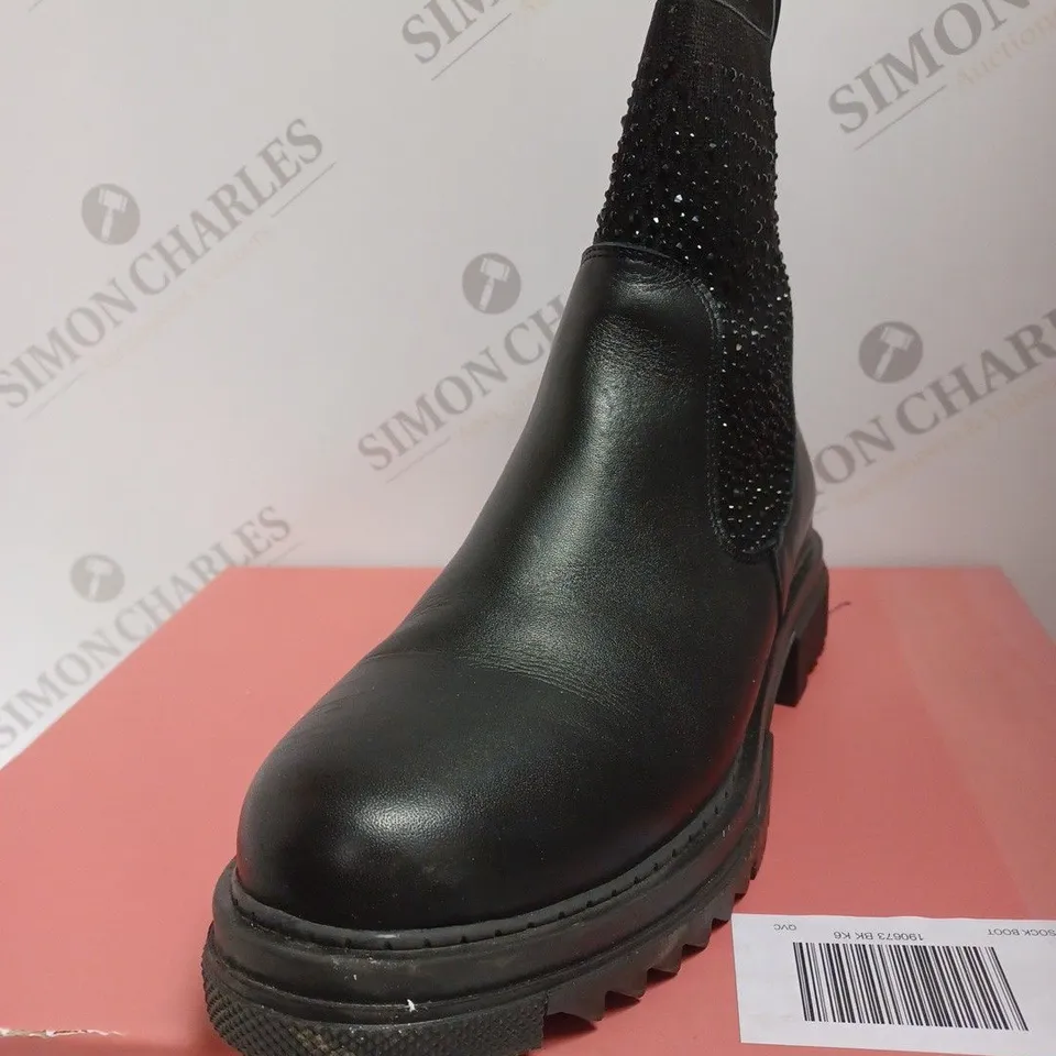 BOXED MODA IN PELLE CARRIEE ANKLE BOOTS, BLACK - SIZE 6