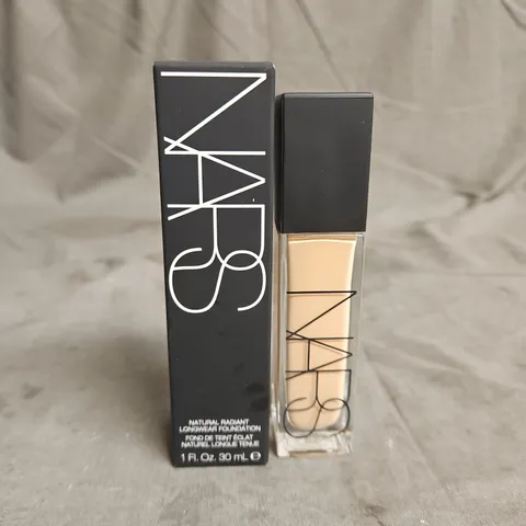 BOXED NARS NATURAL RADIANT LONGWEAR FOUNDATION IN LIGHT 4 DEAUVILLE 30ML